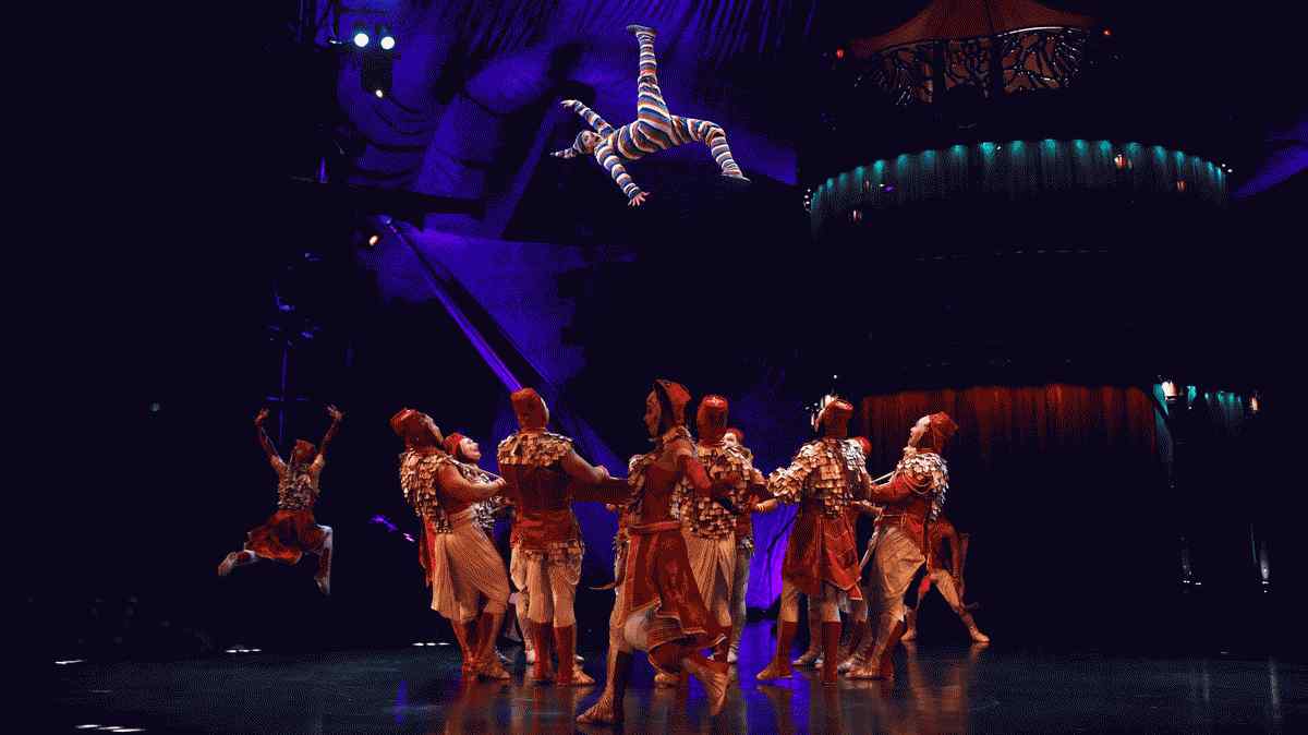 16 jaw-dropping facts about cirque du soleil